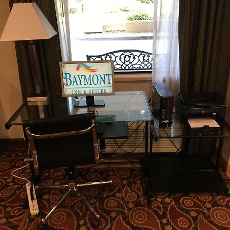 Baymont By Wyndham St. Joseph/סטיבנסוויל מראה חיצוני תמונה